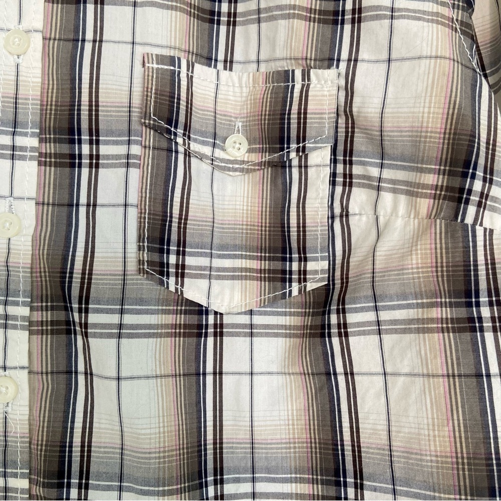 Checkered Pastel Plaid Modern Pocket Shirt - Picture 6 of 7